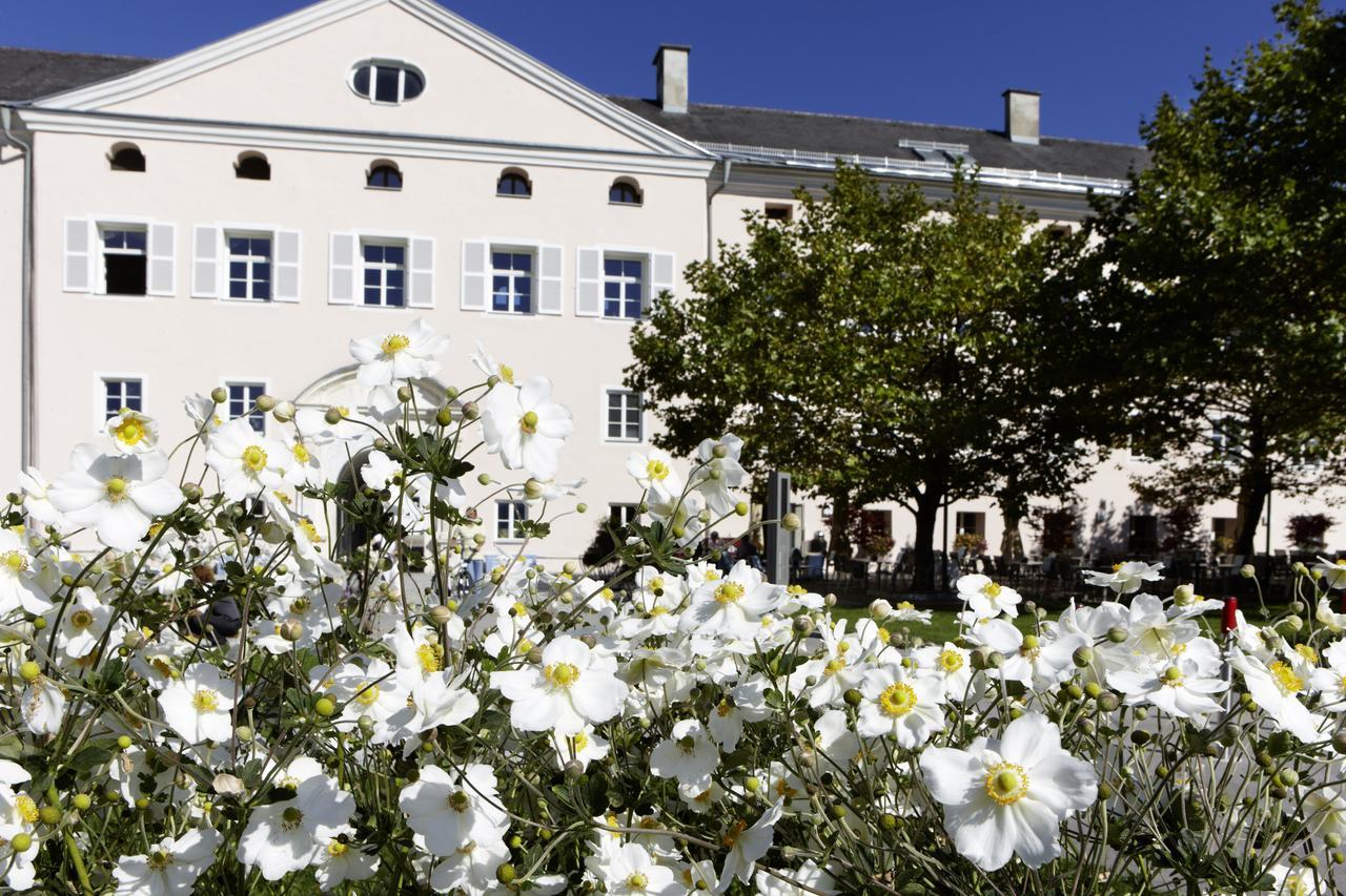 Cma Stift Ossiach Hotel Eksteriør billede